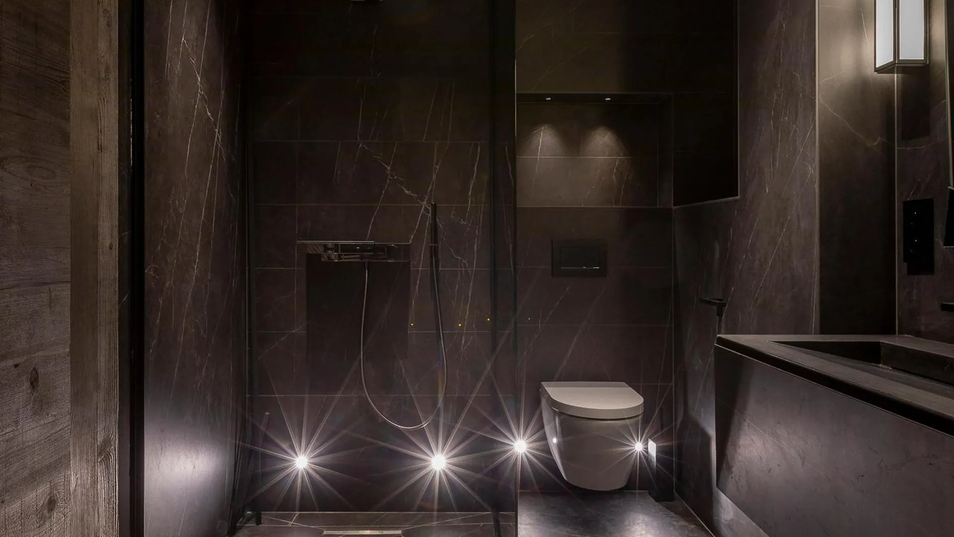 Superbe Appartement 6 Pieces, Luxe Et Confort, Piscine Et Spa, 10 Pers., Morzine - Fr-1-314-99 Avoriaz 0*,  France